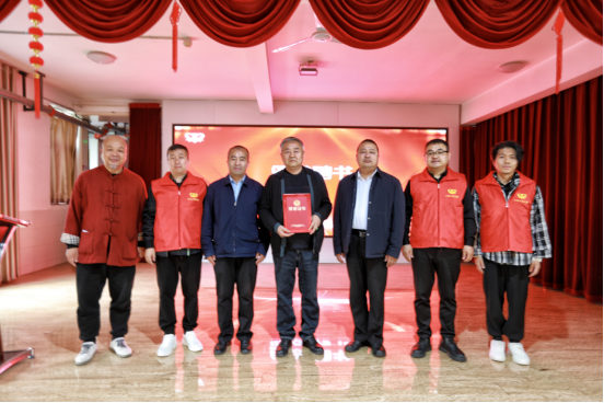 西安市心连心志愿者协会书画分会活动圆满落幕652.png